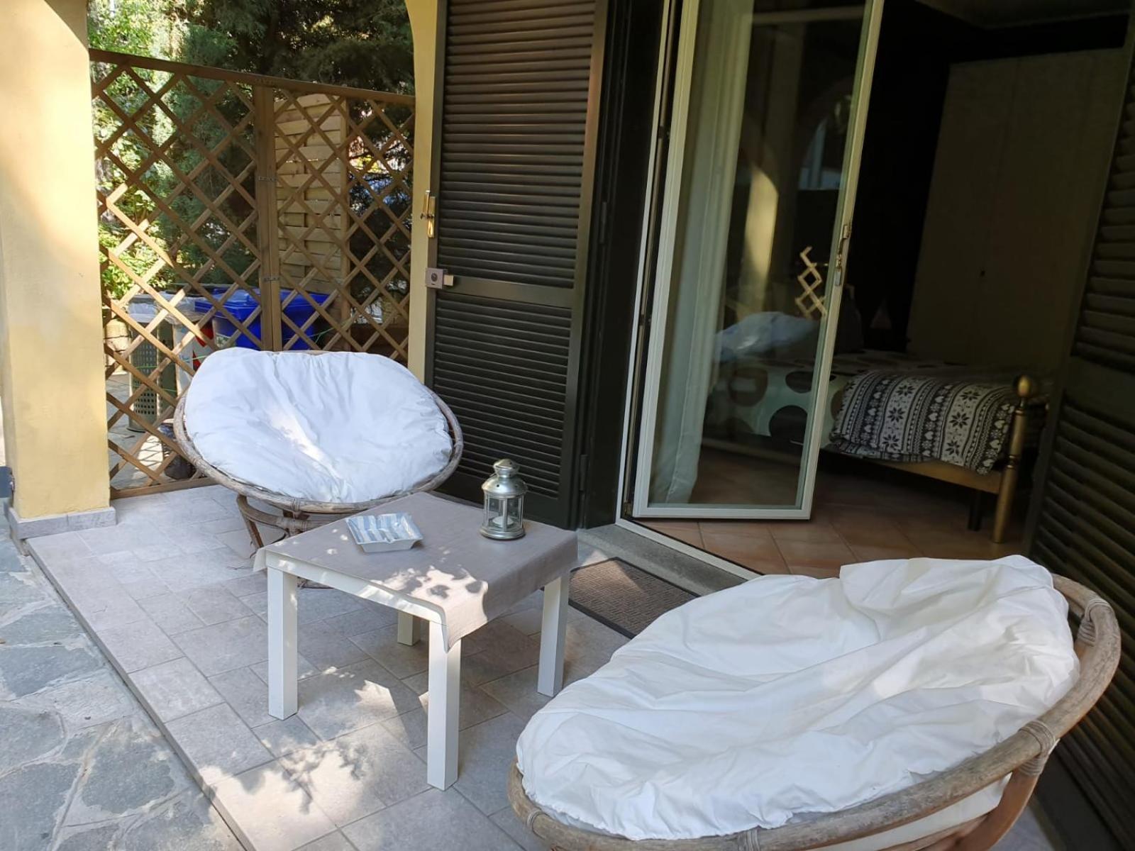 Rose'S Garden - Zona Tranquilla - Vicino Torino Appartement Pino Torinese Buitenkant foto