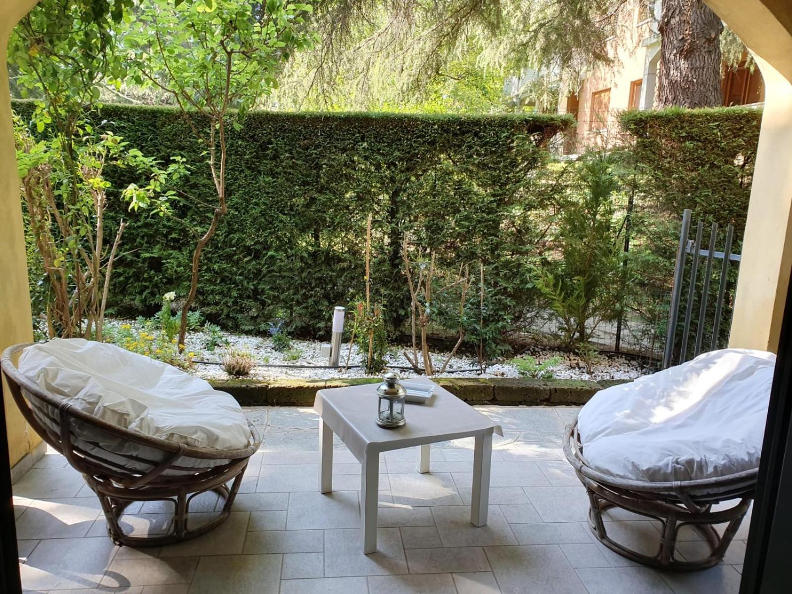 Rose'S Garden - Zona Tranquilla - Vicino Torino Appartement Pino Torinese Buitenkant foto