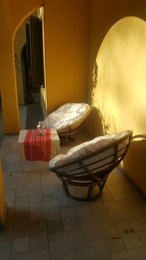 Rose'S Garden - Zona Tranquilla - Vicino Torino Appartement Pino Torinese Buitenkant foto