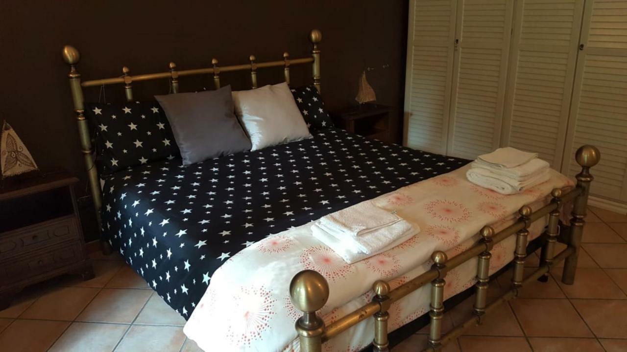 Rose'S Garden - Zona Tranquilla - Vicino Torino Appartement Pino Torinese Buitenkant foto