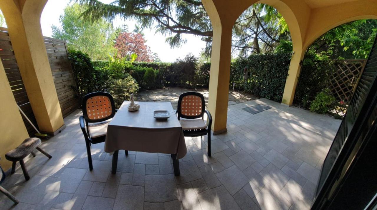 Rose'S Garden - Zona Tranquilla - Vicino Torino Appartement Pino Torinese Buitenkant foto